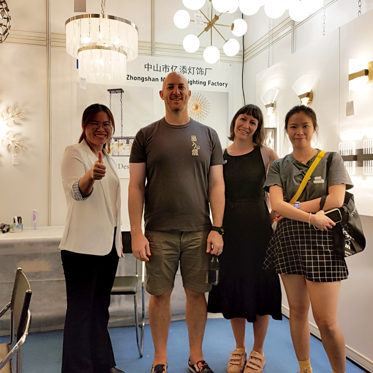 2023 Hongkong Spring Lighting Fair Moonca Lighting Sales and their cusomers